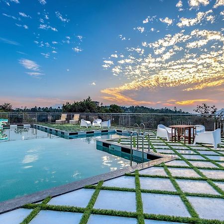 Hotel White House, Munnar Bagian luar foto