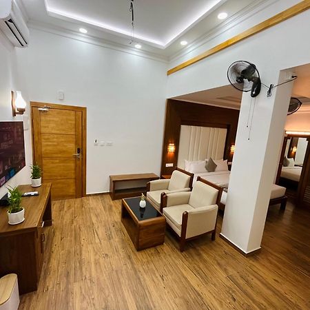 Hotel White House, Munnar Bagian luar foto