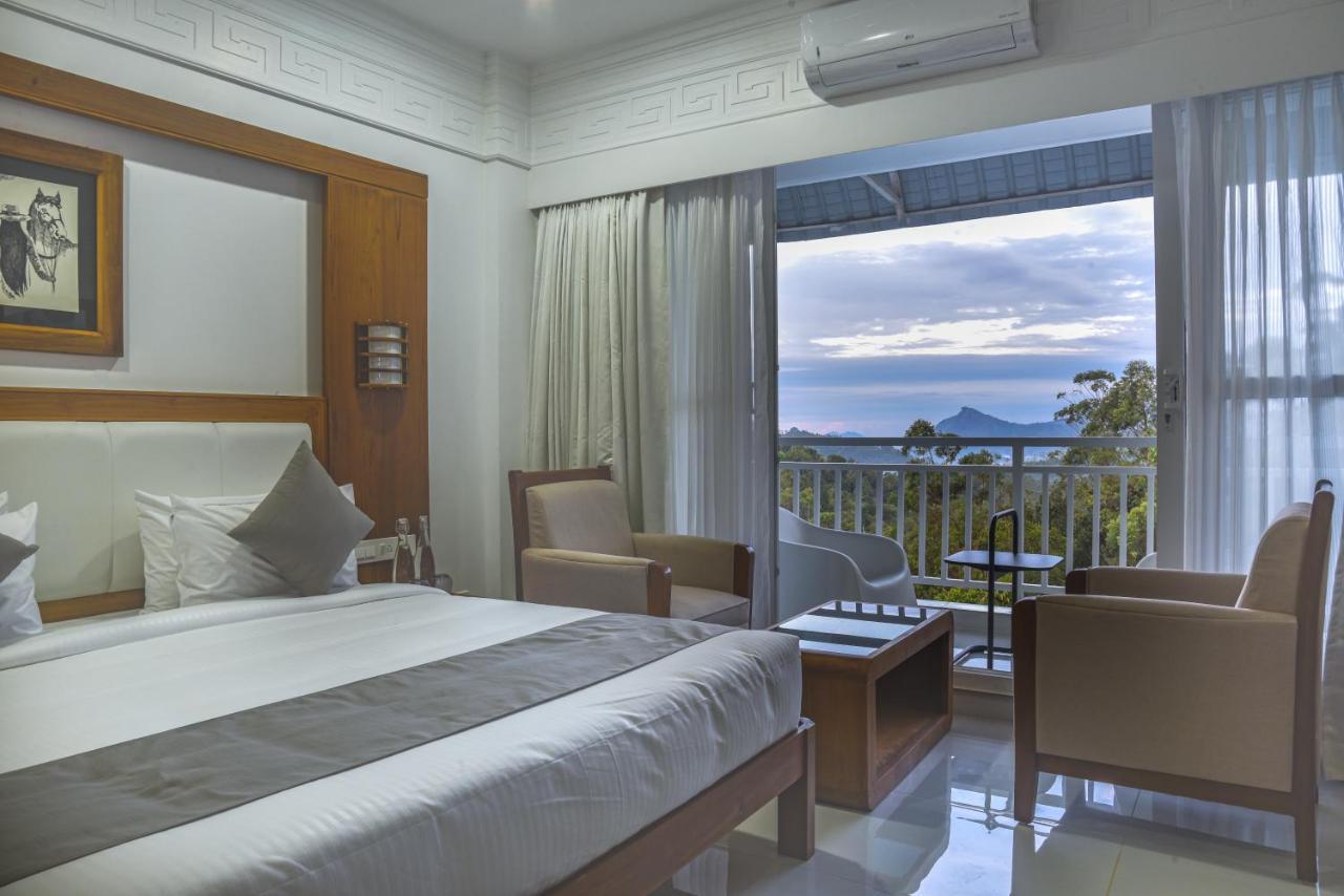 Hotel White House, Munnar Bagian luar foto