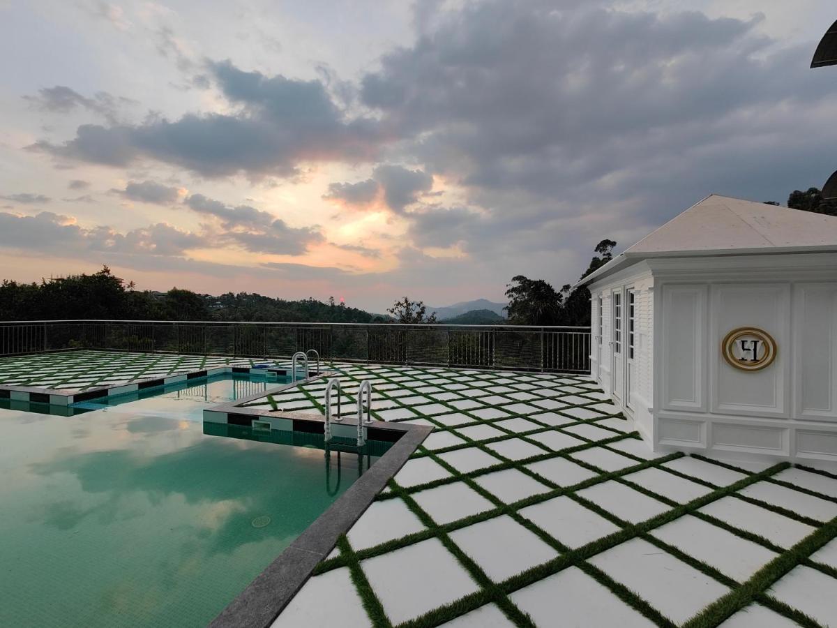 Hotel White House, Munnar Bagian luar foto